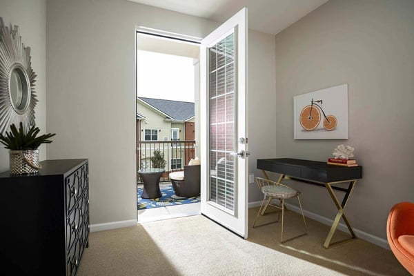 3_Caddis_Heartis_Fayetteville_IL_DemoHome_03